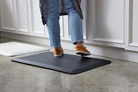 person standing on a Kangaroo Original Standing Mat