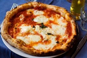 Margherita pizza