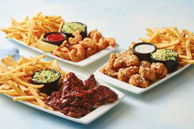 Applebees All You Can Eat Boneless Wings, Niblets and Shrimp