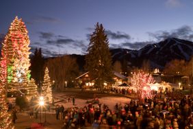 Open-Air Holiday Market at Sun Valley Resort