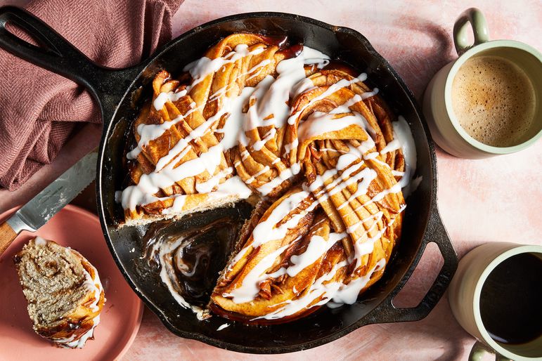 Cinnamon-Apple Babka