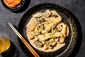 Creamy Mushrooms with Rice Cakes