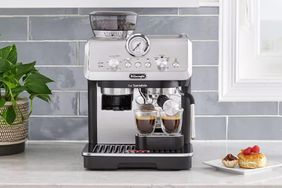 De'Longhi La Specialista Espresso Machine with Grinder Tout