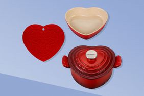 Le Creuset V-Day Cookware Set Tout