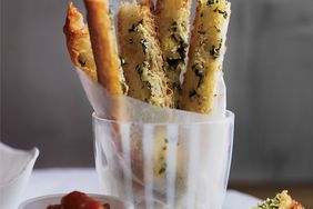 FWX WAYS TO BEAT GARLIC BREATH FRIES