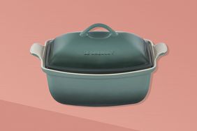 Roundup: Le Creuset Year-End Sale Tout