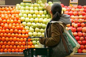 whole-foods-unfavorable-FT-BLOG0517.jpg